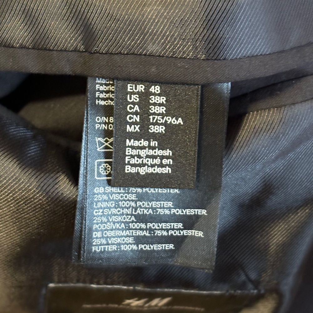 H&M Suit Jacket - Picture 2 of 2